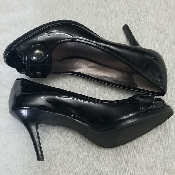 Coach Dorita Black Pump - Size 7 - Picture 1 of 7